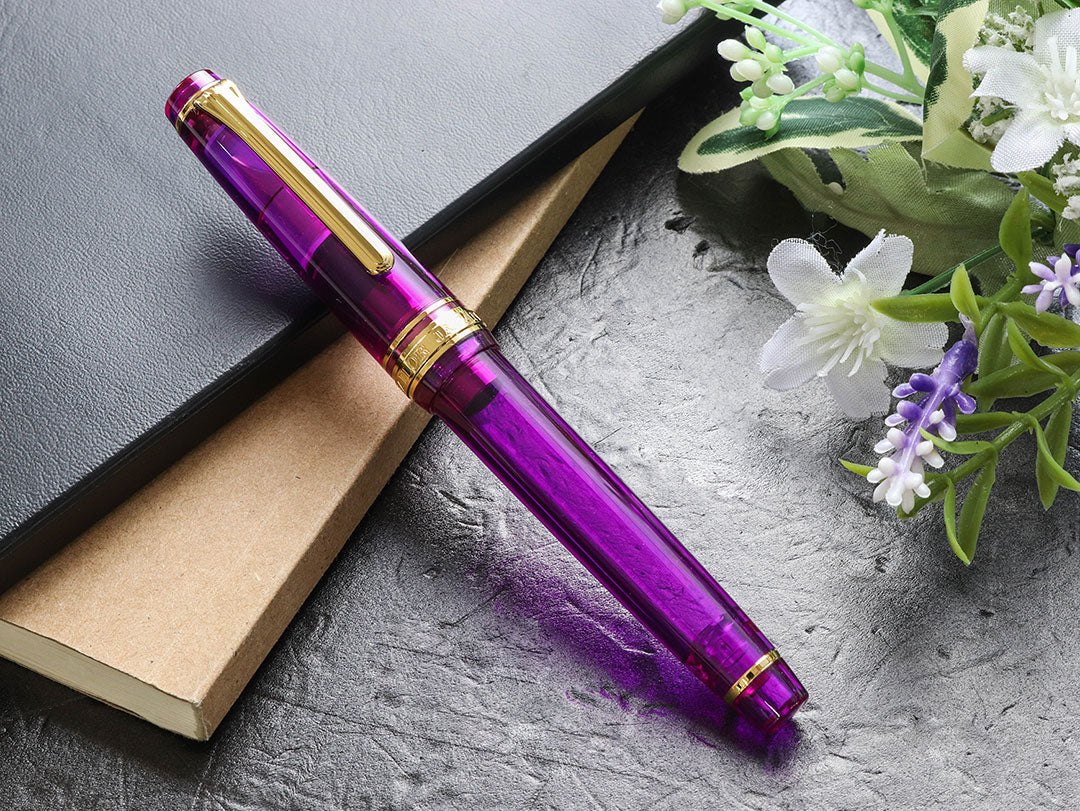 プロフェッショナルギアスリム14金・ラベンダー Fountain Pen | ワン