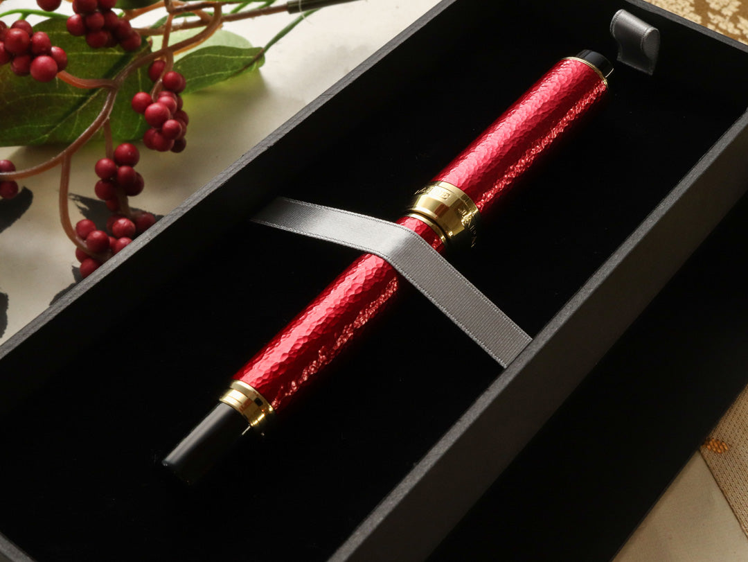 JAPAN RED・ジャパンレッド万年筆 Fountain Pen | ワンチャーペン Wancher